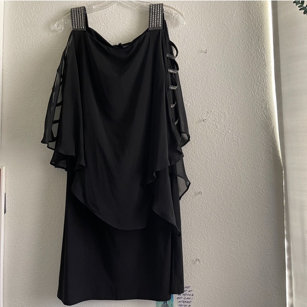 Women’s Black Dress | Roz & Ali